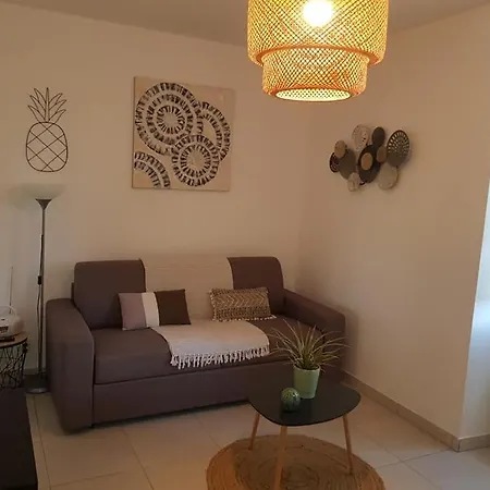 بيت للعطل Les Longeres *